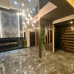 Grand Zara Hotel