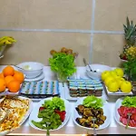 Grand Zara Hotel 3*