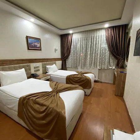 Grand Zara Hotel 3*