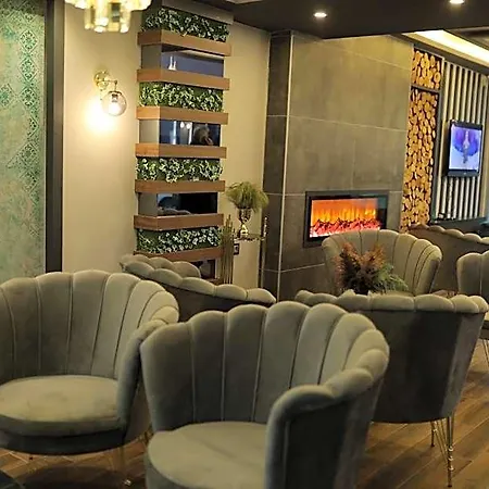 Grand Zara Hotel