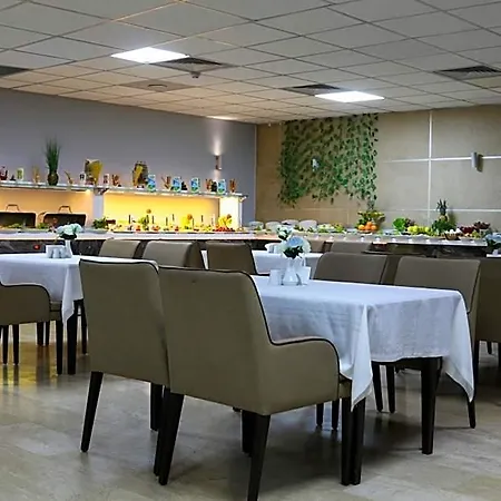 Grand Zara Hotel