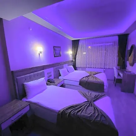 Grand Zara Hotel 3*